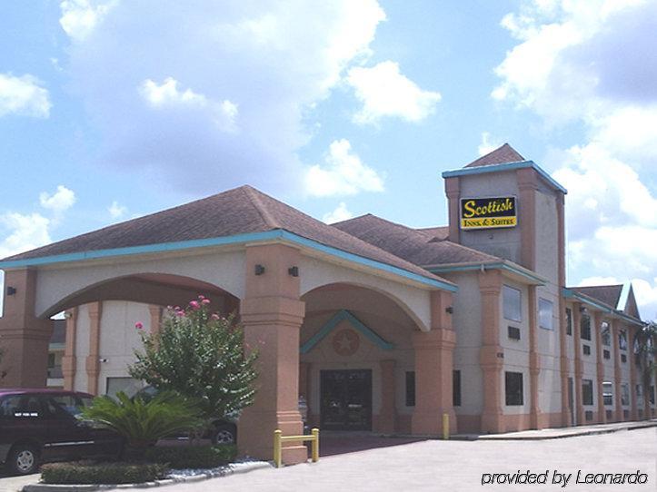 Scottish Inn & Suites Hobby Airport Houston Exterior photo